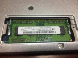 レッツノート(Lets Note)のメモリ増設 8GBから16GBへ~実践編~
