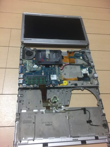 レッツノート(Lets note)CF-NX3が熱すぎるのでCPUクーラーを掃除した